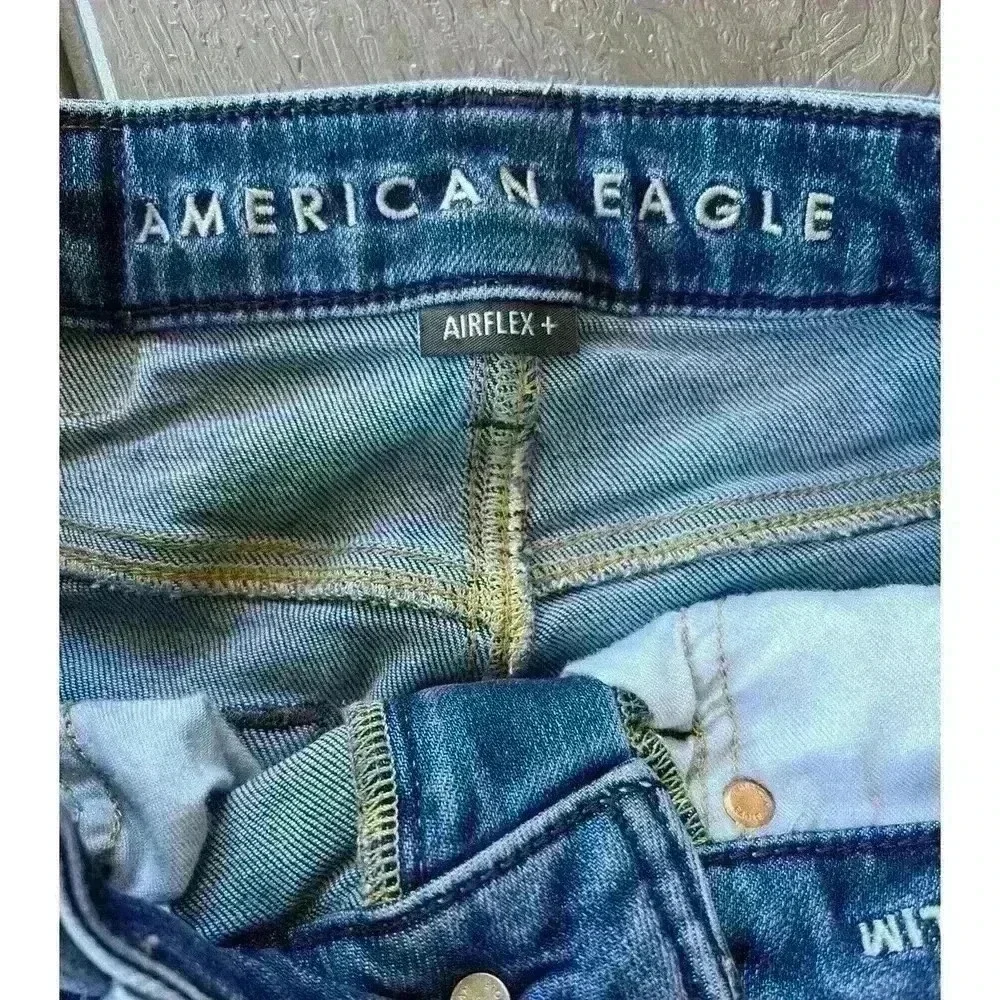 American Eagle Outfitters very nice